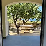 Casa Mare Gartenwohnung Rtina