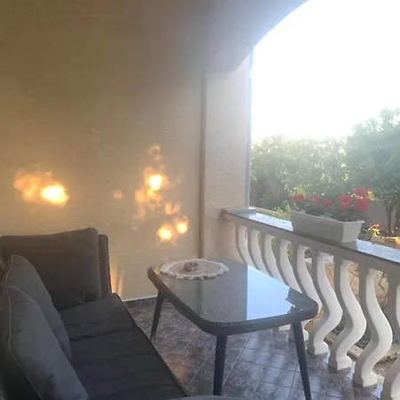 Casa Mare Garten Zwei Baeder Eg *