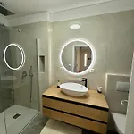 Holiday home Casa Mare Gartenwohnung Rtina