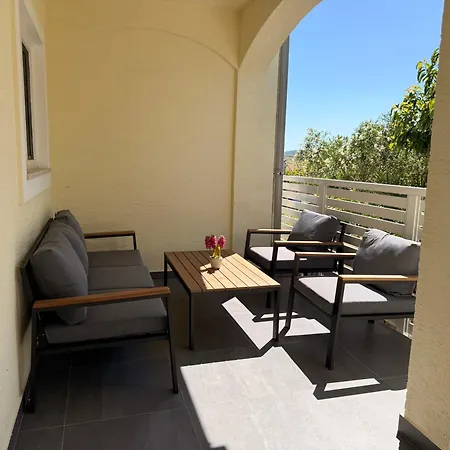 Dom wakacyjny Casa Mare Gartenwohnung Rtina