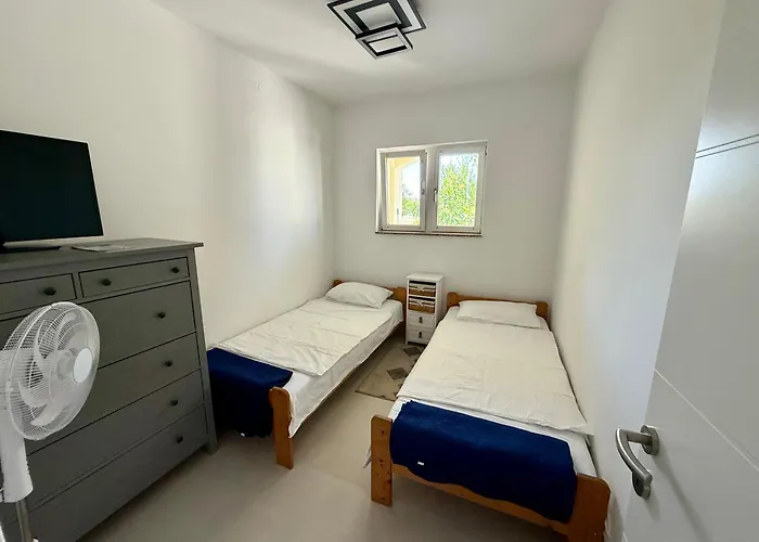 Nyaraló Casa Mare Gartenwohnung Rtina